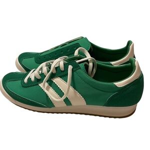 Madden Girl Emerald and White Sneakers Sz 7